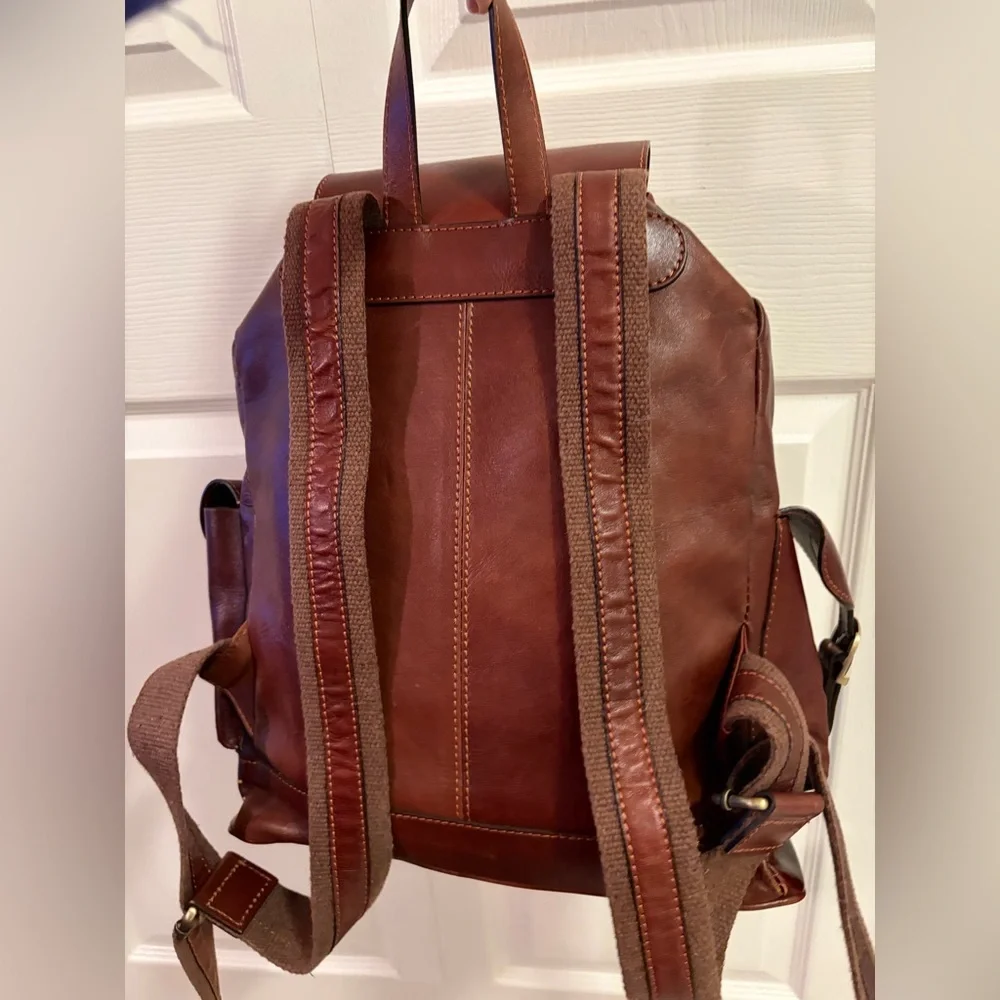 Old Angler Firenze Backpack Leather 3 Pockets Compartment Laptop Backpack